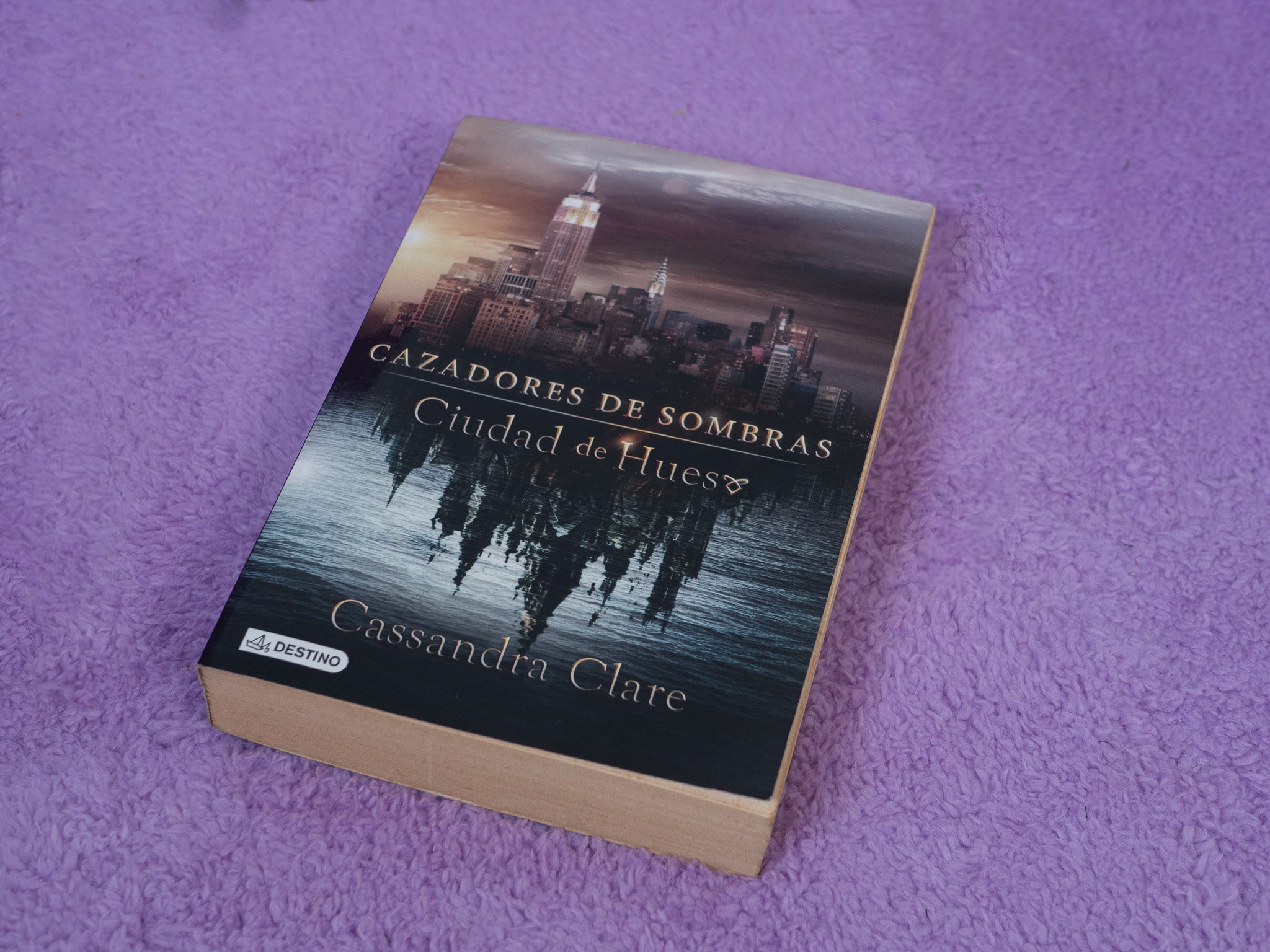 Cazadores de Sombras: Ciudad de Hueso (Preamado)