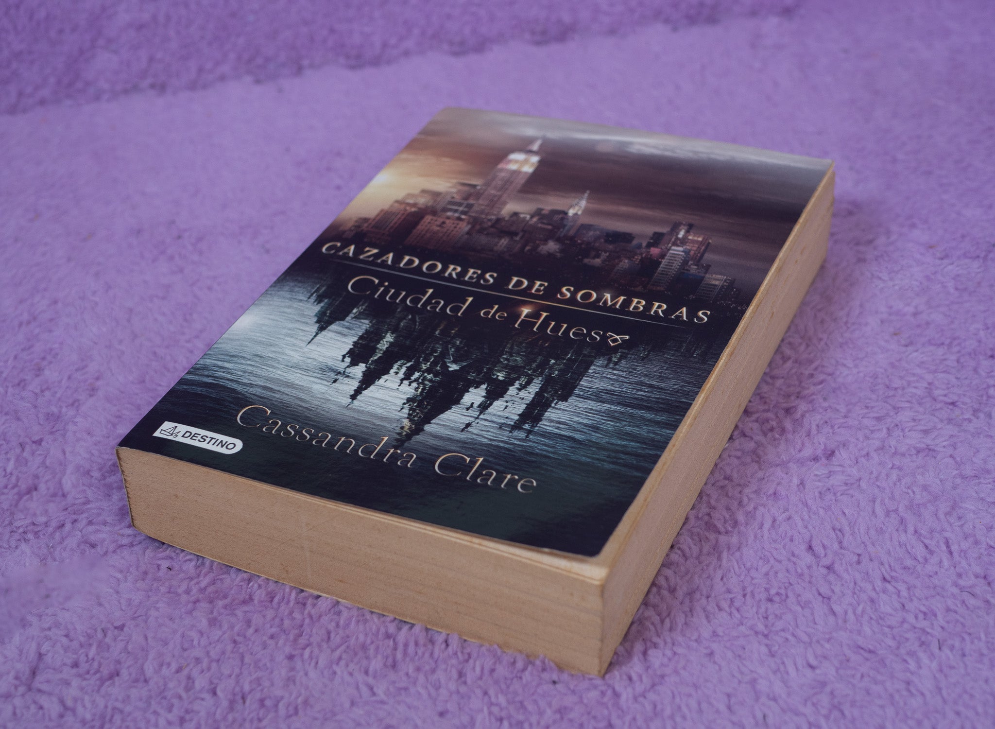 Cazadores de Sombras: Ciudad de Hueso (Preamado)