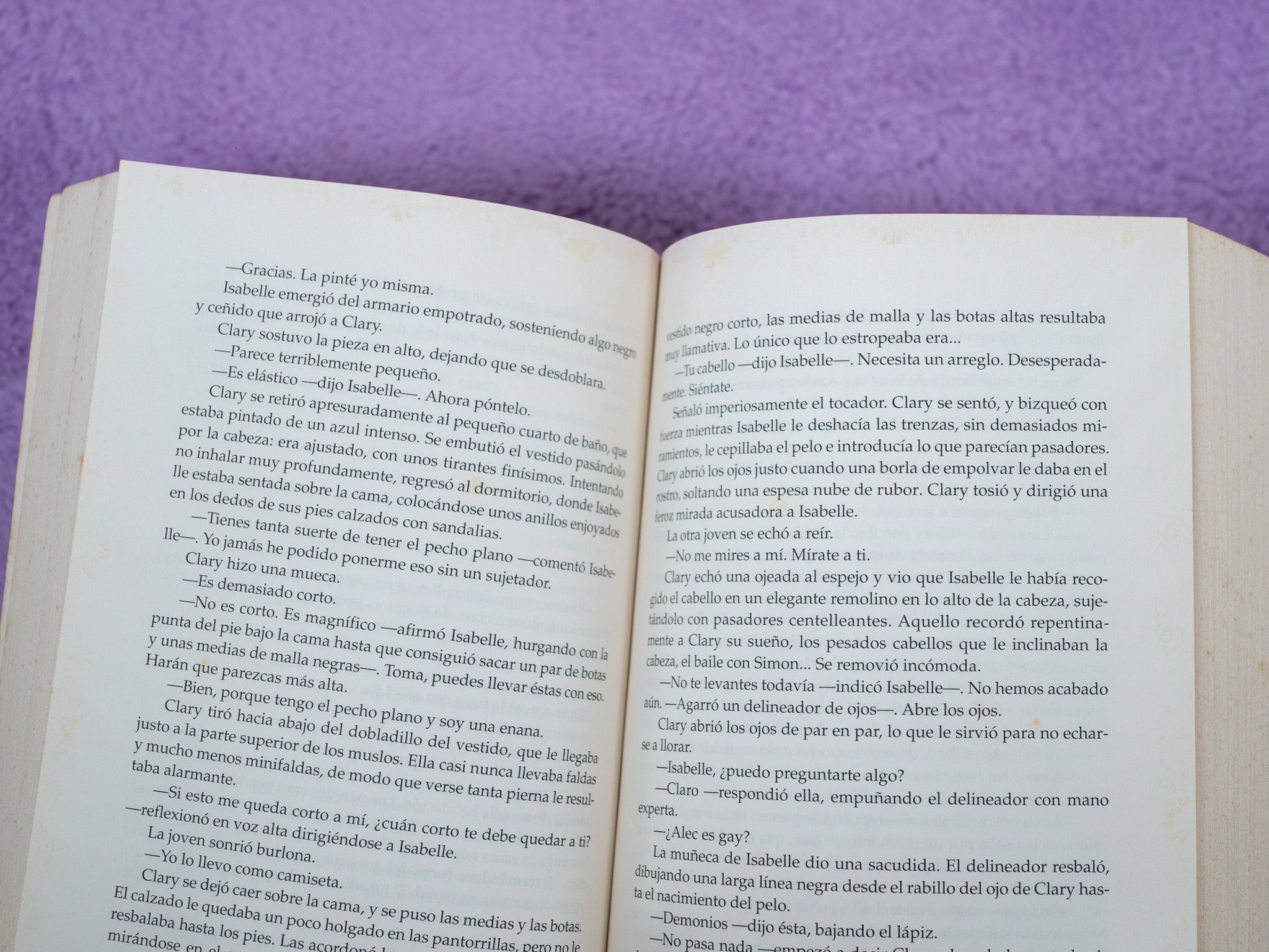 Cazadores de Sombras: Ciudad de Hueso (Preamado)