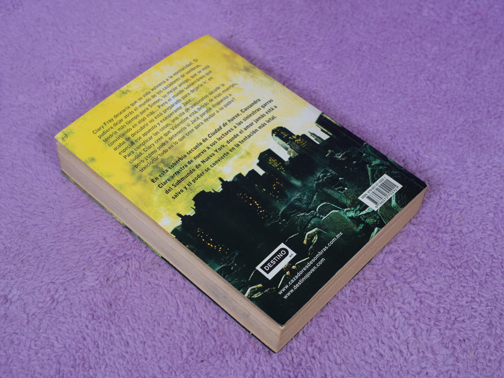 Cazadores de Sombras: Ciudad de Ceniza (Preamado)